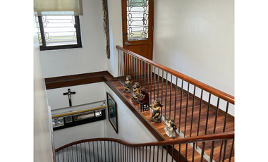 FOR LEASE: 5-Bedroom Single-Family House in San Lorenzo, Makati City
