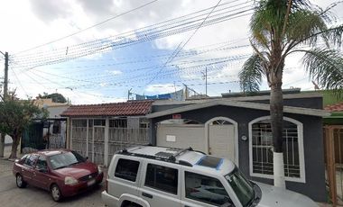 Casa en venta en Miguel Borja, Lomas del Paraíso II, Guadalajara, Jal. g d