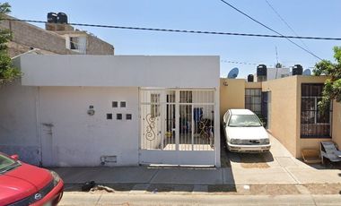 Casa en venta en Trojes del Campestre, San Luis Potosí, S.L.P. G D