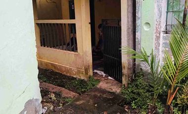 Rumah kampung jual BU