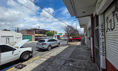 CASA HABITACIÓN EN VENTA en: Av. Artesanos No. 3672 Col. San Miguel de Huentitan, Guadalajara, Jal.