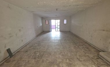 CASA HABITACIÓN EN VENTA en: Av. Artesanos No. 3672 Col. San Miguel de Huentitan, Guadalajara, Jal.