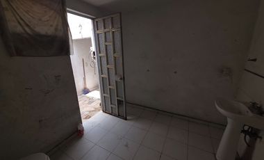 CASA HABITACIÓN EN VENTA en: Av. Artesanos No. 3672 Col. San Miguel de Huentitan, Guadalajara, Jal.