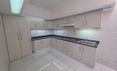 CASA HABITACIÓN EN VENTA EN: Genaro Vega Salazar No. 2518 Col. Heliodoro Hernández Loza, Guadalajara, Jal.