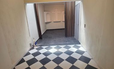 CASA HABITACIÓN EN VENTA EN: Genaro Vega Salazar No. 2518 Col. Heliodoro Hernández Loza, Guadalajara, Jal.