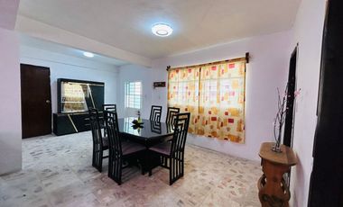 EXCELENTE CASA RENTA