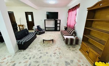 EXCELENTE CASA RENTA