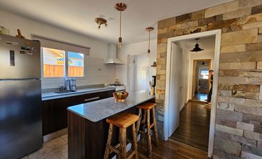 MODERNA Y LUMINOSA CASA EN ESQUEL, CHUBUT