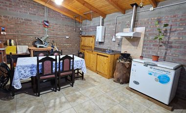 MODERNA Y LUMINOSA CASA EN ESQUEL, CHUBUT