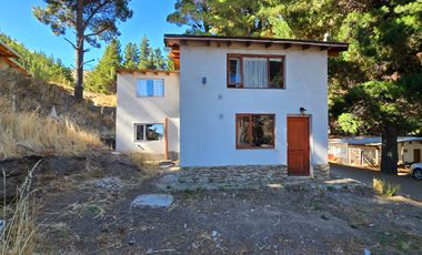 CASA CON AMPLIO TERRENO EN ESQUEL, CHUBUT