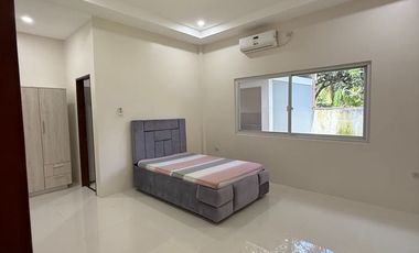 MODERN HOUSE AND LOT