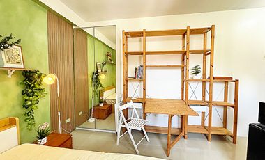 For Rent Semi- Furnished Studio Unit in Brentwood Mactan Condo
