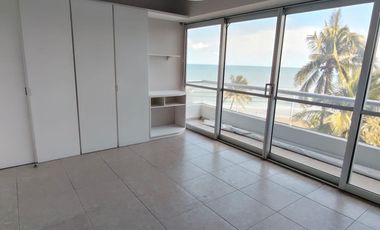 Departamento en 5to. piso de 3 recámaras en Torre Veramar con hermosa vista al mar