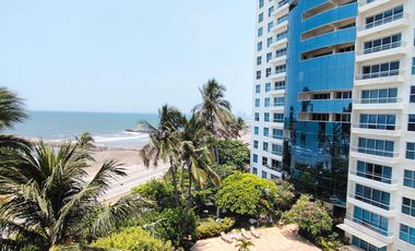 Departamento en 5to. piso de 3 recámaras en Torre Veramar con hermosa vista al mar