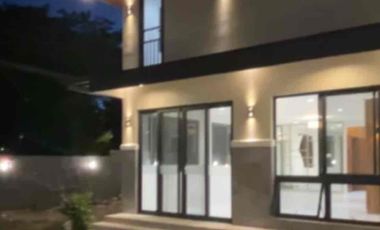 For Sale: Ayala Alabang Modern House & Lot