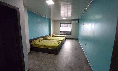 casa con piscina de venta en crucita manabi ar