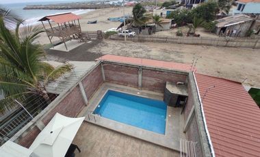 casa con piscina de venta en crucita manabi ar