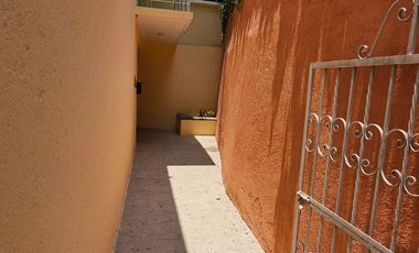 Casa en renta col Acapatzingo, CUernavaca Morelos.