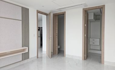 Alquiler de Departamento de ESTRENO, 3 dormitorios, cocina equipada - Moderno edificio Torre Millenium, Avenida Francisco de Orellana