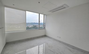 Alquiler de Departamento de ESTRENO, 3 dormitorios, cocina equipada - Moderno edificio Torre Millenium, Avenida Francisco de Orellana