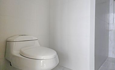 Alquiler de Departamento de ESTRENO, 3 dormitorios, cocina equipada - Moderno edificio Torre Millenium, Avenida Francisco de Orellana