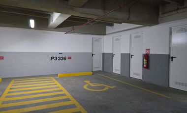 Alquiler de Departamento de ESTRENO, 3 dormitorios, cocina equipada - Moderno edificio Torre Millenium, Avenida Francisco de Orellana