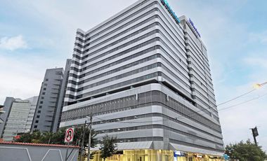 Alquiler de Departamento de ESTRENO, 3 dormitorios, cocina equipada - Moderno edificio Torre Millenium, Avenida Francisco de Orellana