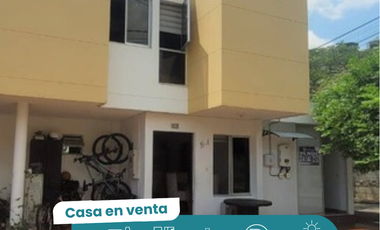 CASA EN VENTA - PRADOS DEL ESTE