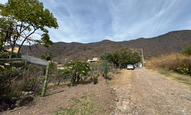 Terreno en San Juan Cosala con vista a la laguna. en El Limon