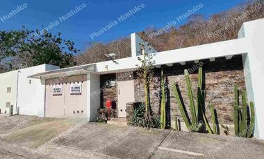 BAHIAS DE HUATULCO CASA EN VENTA SECTOR RESIDENCIAL