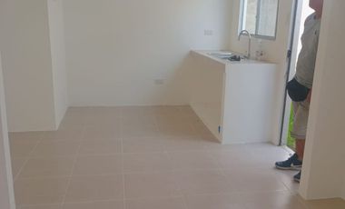 ALQUILO CASA DE ESTRENO EN GERANIO1 CHONGON