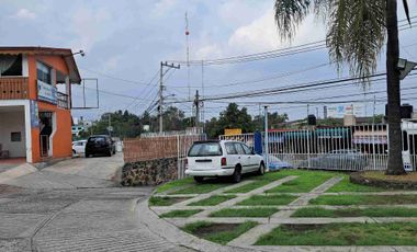 Inversionistas, Plaza Comercial en funcionamiento.