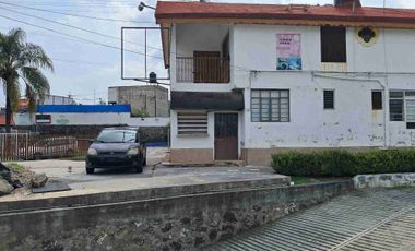 Inversionistas, Plaza Comercial en funcionamiento.