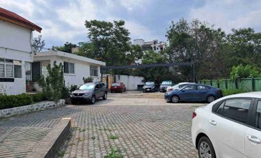 Inversionistas, Plaza Comercial en funcionamiento.