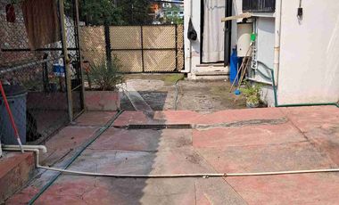 Inversionistas, Plaza Comercial en funcionamiento.