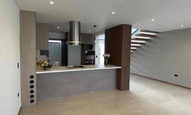 CASA POR ESTRENAR DE VENTA A 5 MIN PARQUE CIUDAD BLANCA