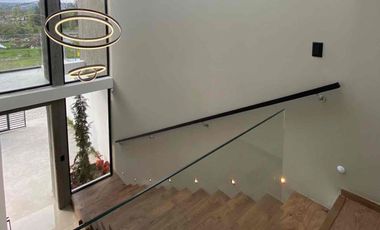 CASA POR ESTRENAR DE VENTA A 5 MIN PARQUE CIUDAD BLANCA