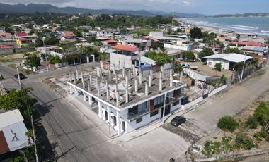 EDIFICIO RENTERO - FRENTE AL MAR