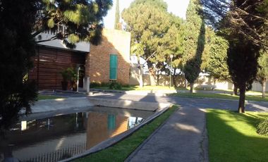 ¡¡Atención Inversionistas!! Venta de Casa en Remate Bancario, Col. Valle Real, Zapopan, Jalisco.