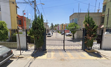 GJL.- CASA ADJUDICADA EN VENTA EN SIERRA DE LA PLATA 52-38 LA JOYA CUAUTITLAN EDO DE MEX.