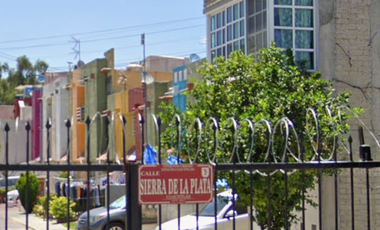 GJL.- CASA ADJUDICADA EN VENTA EN SIERRA DE LA PLATA 52-38 LA JOYA CUAUTITLAN EDO DE MEX.