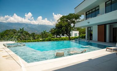 ALQUILER DE LINDA FINCA LA MURALLA LLAMANOS AL3004140065 LOS ESPERAMOS!!