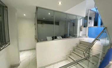 EDIFICIO DE 5 PISOS EN VENTA - IDEAL PARA NEGOCIO O INVERSIÓN