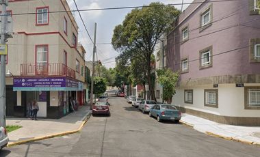 Venta de Hermosa Casa en Col. Roma Sur, Cuauhtémoc, CDMX.