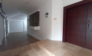 Alquiler de Casa en Kennedy para Oficinas