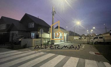 CASA EN SAN PEDRO DE LA PAZ