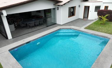 VENTA CASA EN CASUARINAS