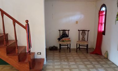 Castelar Norte - Venta - Chalet 7 Ambientes