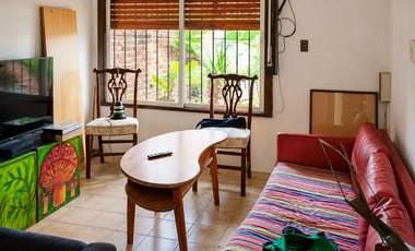 Castelar Norte - Venta - Chalet 7 Ambientes