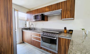 Casa en venta en Villas Paradiso, Puerto Vallarta, seguridad y alberca